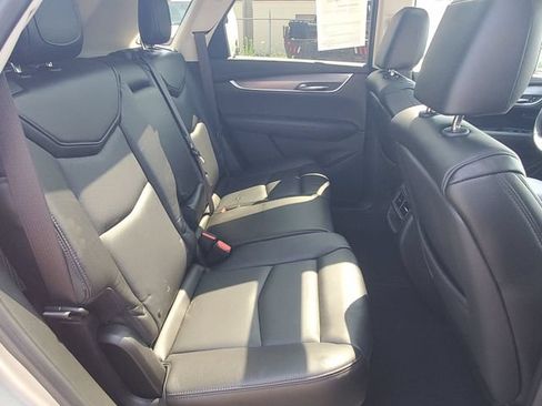 Certified 2017 Cadillac XT5 Luxury AWD/4WD image 26