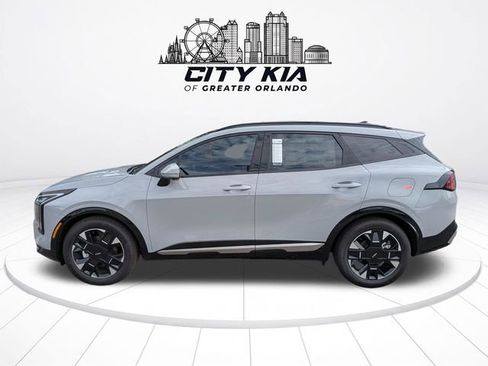 New 2026 Kia Sportage SX FWD image 3