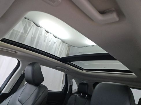 Used 2020 Ford Edge Titanium w/ Equipment Group 301A image 29