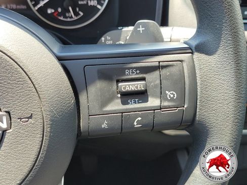 Used 2023 Nissan Rogue S FWD image 28
