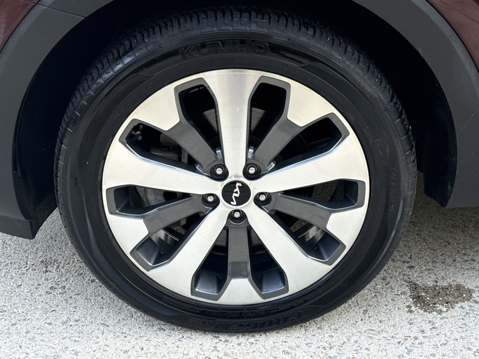 Used 2022 Kia Telluride EX w/ EX Premium Package FWD image 13