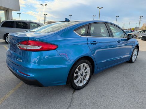 Used 2019 Ford Fusion SE image 7