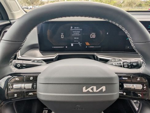 New 2026 Kia Sorento S FWD image 33