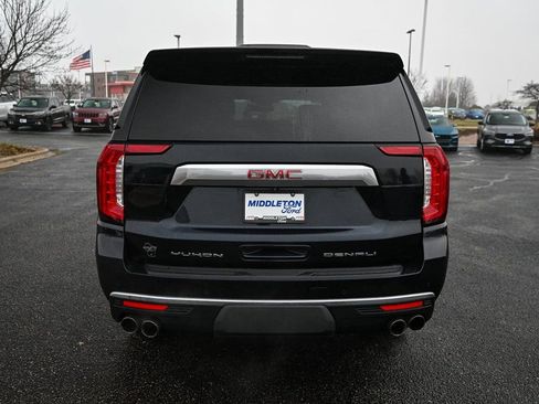 Used 2023 GMC Yukon XL Denali image 6