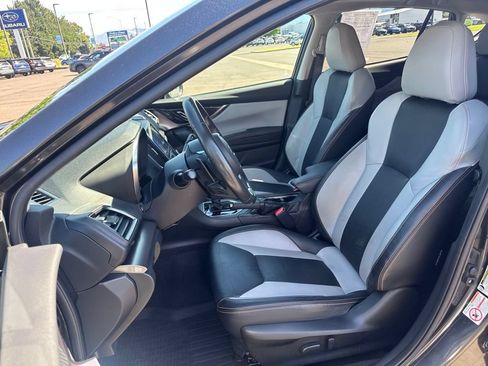 Used 2019 Subaru Crosstrek 2.0i Limited w/ Moonroof Package w/Navigation AWD/4WD image 10