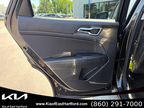 Certified 2026 Kia Sportage EX AWD/4WD image 18