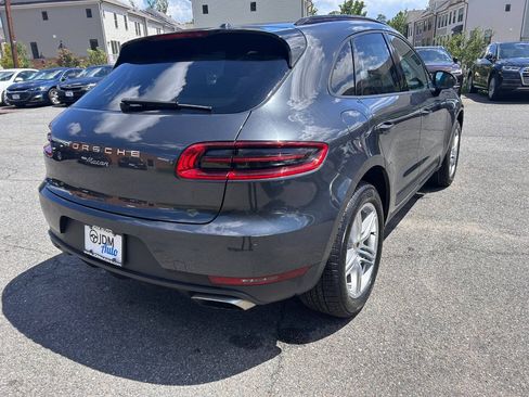 Used 2017 Porsche Macan AWD/4WD image 3