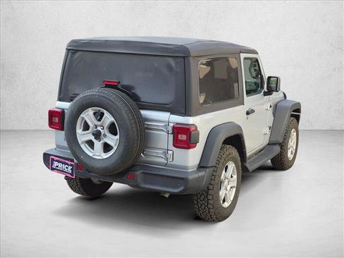 Used 2023 Jeep Wrangler Sport AWD/4WD image 5