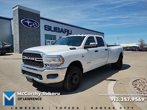 Used 2022 RAM 3500 Tradesman w/ Chrome Appearance Group AWD/4WD image 1