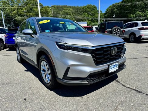 Used 2024 Honda CR-V LX image 9
