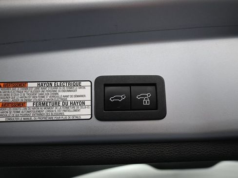 Certified 2023 Toyota Corolla Cross XLE w/ Convenience Package AWD/4WD image 23