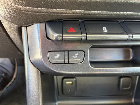 Used 2015 GMC Canyon SLT AWD/4WD image 22