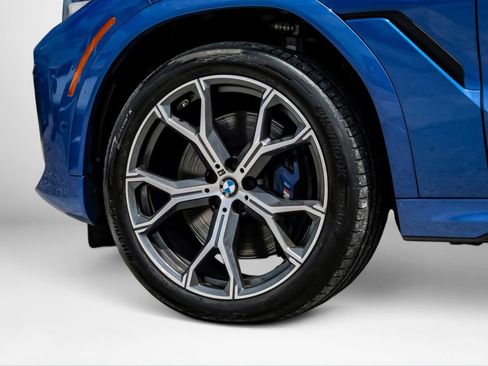 Used 2020 BMW X6 M50i w/ Premium Package AWD/4WD image 63