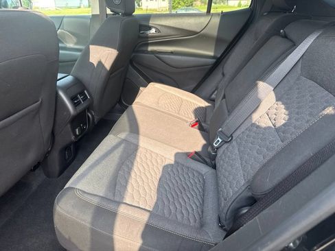 Used 2018 Chevrolet Equinox LT w/ Sun & Infotainment Package AWD/4WD image 32