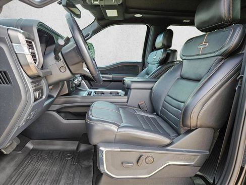 Used 2024 Ford F250 Platinum w/ Tremor Off-Road Package AWD/4WD image 17