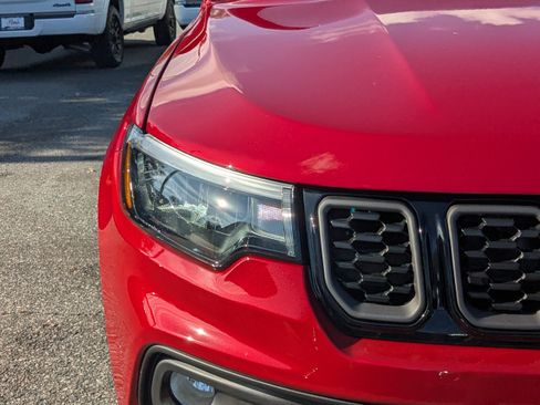 New 2026 Jeep Compass Latitude image 9