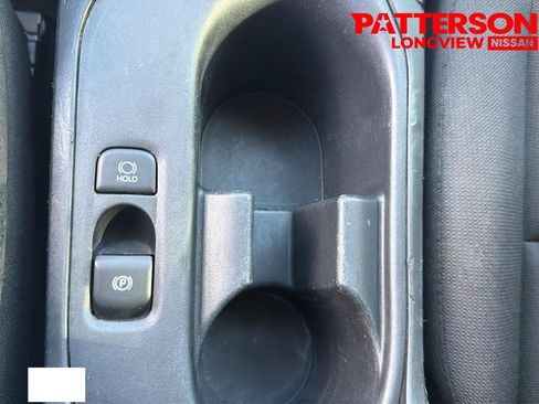 Used 2025 Toyota Corolla LE FWD image 9