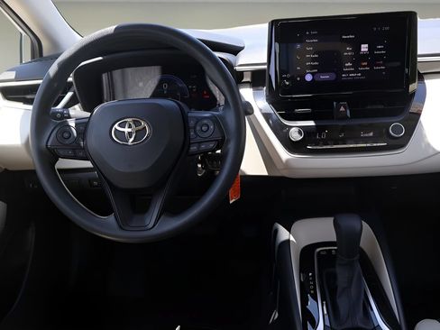 Certified 2026 Toyota Corolla LE FWD image 14