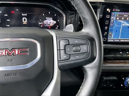Used 2024 GMC Sierra 1500 Elevation w/ Preferred Package AWD/4WD image 24