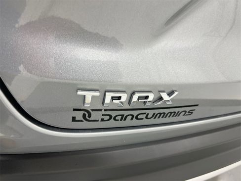 Certified 2025 Chevrolet Trax LT image 26