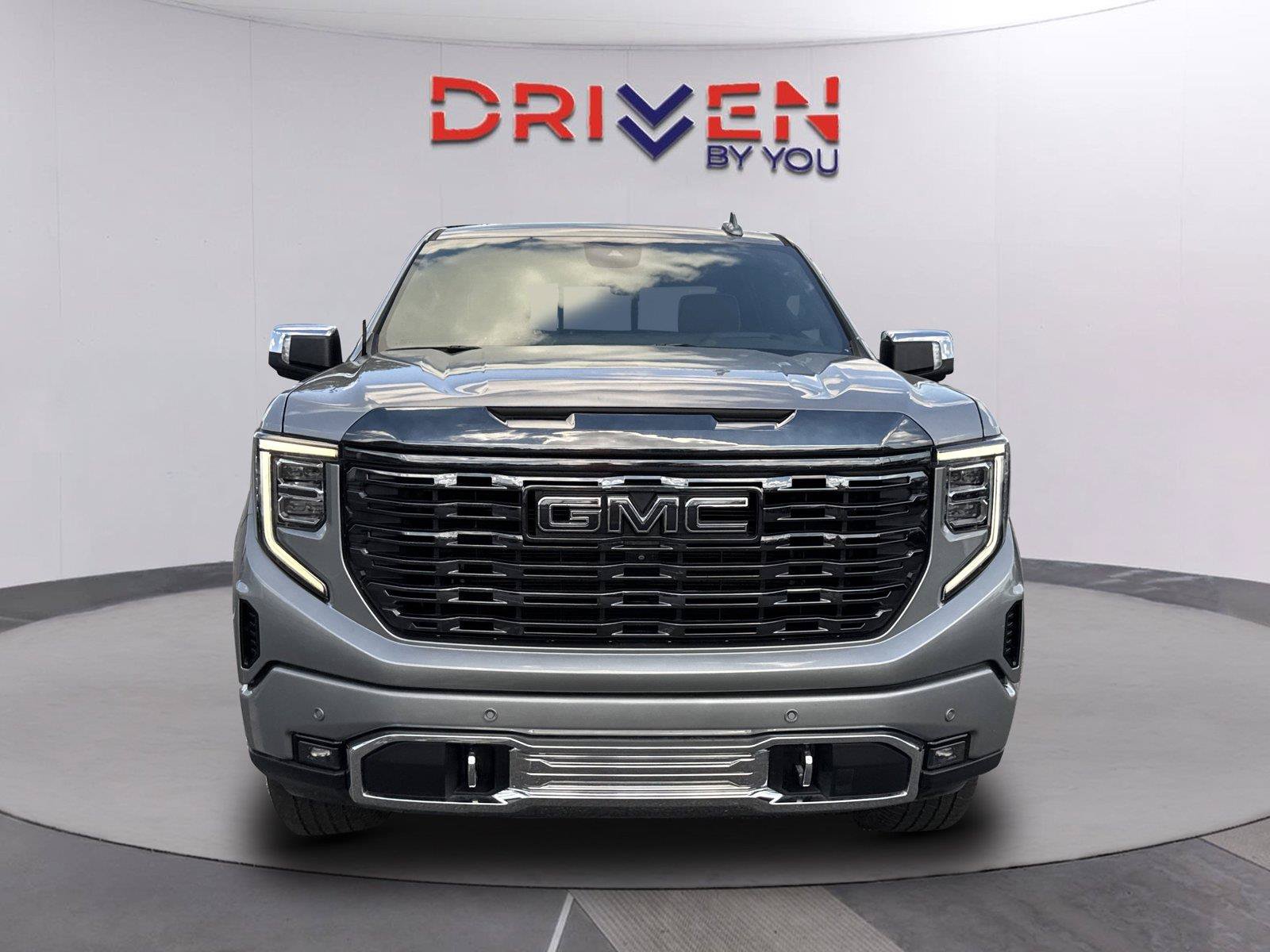 Used 2023 GMC Sierra 1500 Denali Ultimate AWD/4WD image 9