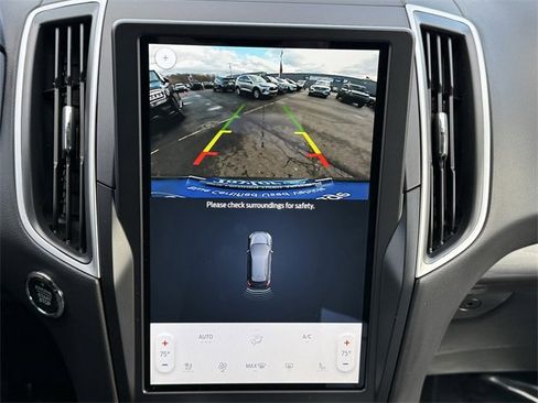 Certified 2024 Ford Edge SEL w/ Convenience Package image 12