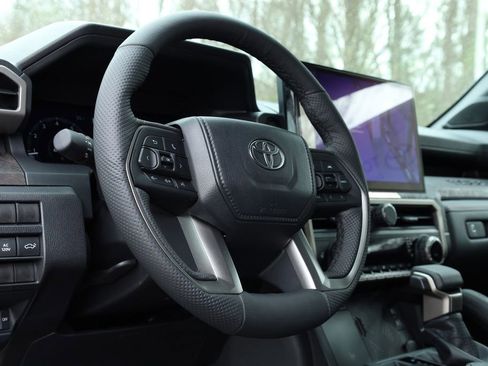 New 2026 Toyota Tacoma Limited image 7