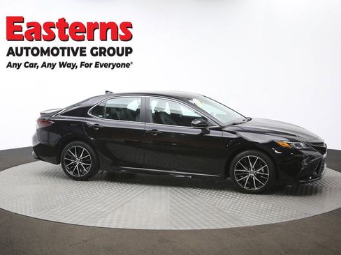 Used 2024 Toyota Camry SE image 45