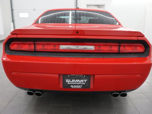 Used 2009 Dodge Challenger R/T RWD image 26