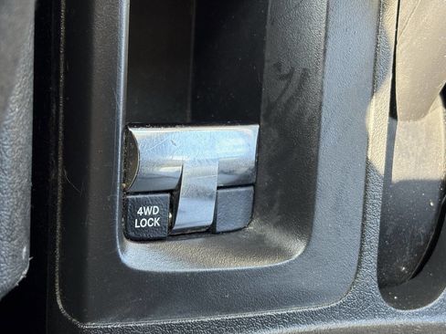 Used 2015 Jeep Patriot Sport w/ Power Value Group AWD/4WD image 35