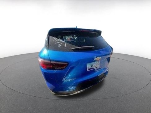 Used 2025 Chevrolet Blazer LT image 8