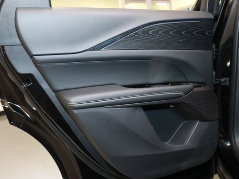 Used 2024 Cadillac Lyriq Luxury w/ LPO, Floor Liner Package image 21