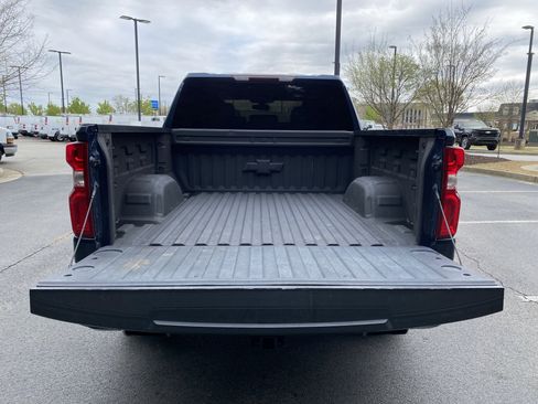 Used 2022 Chevrolet Silverado 1500 RST image 11