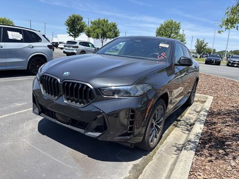 Used 2025 BMW X6 xDrive40i w/ Executive Package AWD/4WD image 7