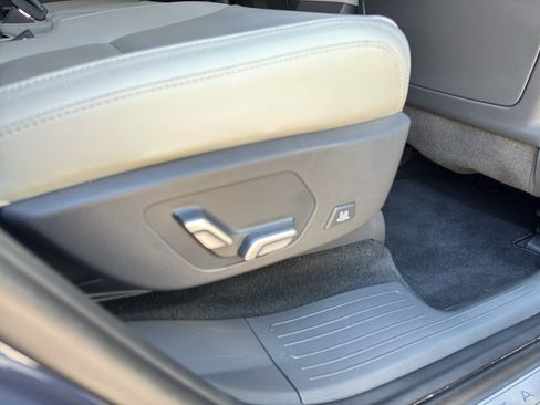 Used 2025 Hyundai Santa Fe Calligraphy AWD/4WD image 26