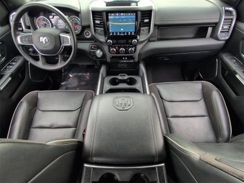 Used 2024 RAM 1500 Laramie image 9