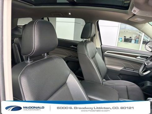 Used 2021 Volkswagen Atlas SE w/ Panoramic Sunroof Package AWD/4WD image 11