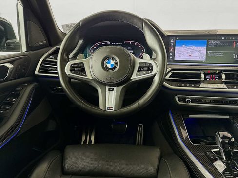 Used 2022 BMW X5 M50i AWD/4WD image 23