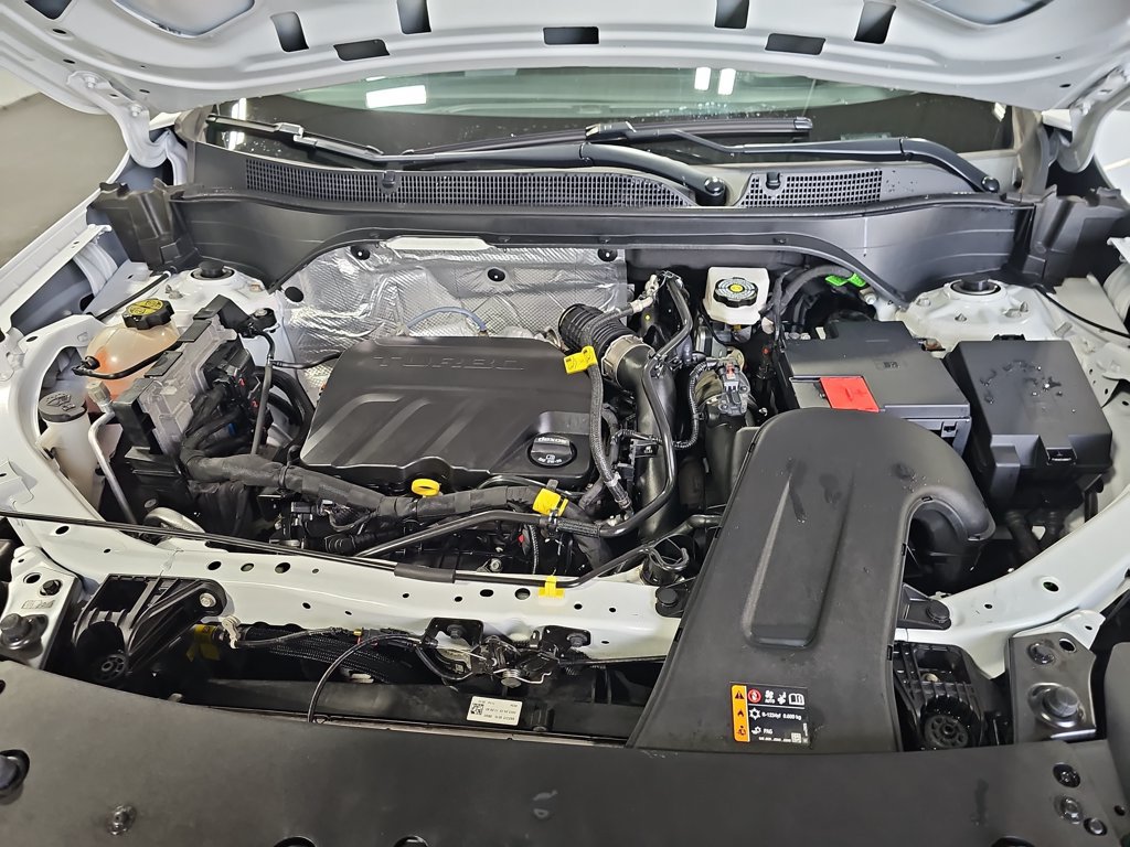 Used 2024 Chevrolet Trax LS FWD image 30