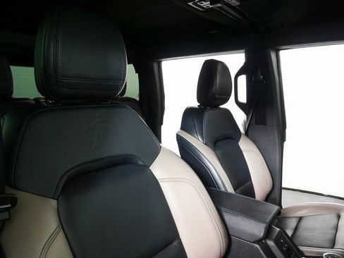 Used 2024 Ford Bronco Wildtrak image 20