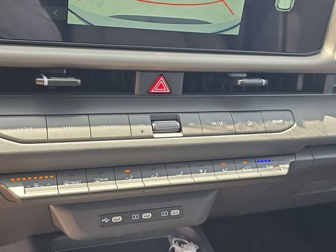 New 2027 Kia Seltos S FWD image 24