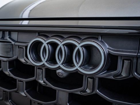 New 2026 Audi Q8 Premium Plus image 3