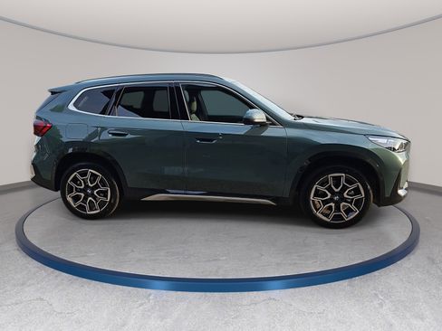 New 2026 BMW X1 xDrive28i w/ Technology Package AWD/4WD image 4