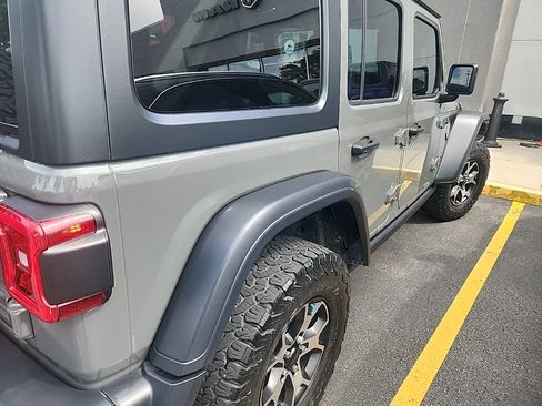 Used 2021 Jeep Wrangler Unlimited Rubicon AWD/4WD image 3