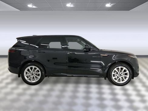 New 2026 Land Rover Range Rover Sport SE image 8