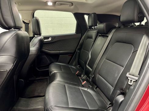 Used 2020 Ford Escape Titanium w/ Titanium Premium Package 2.0 AWD/4WD image 20