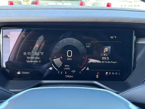 Used 2026 GMC Acadia Elevation FWD image 24