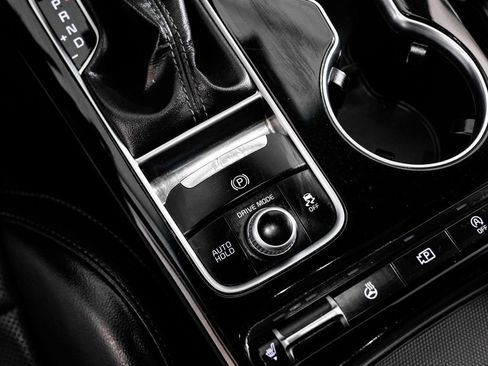 Used 2022 Kia Stinger GT-Line w/ Sun & Sound Package image 28