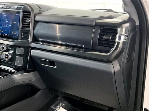 Used 2024 Ford F250 Lariat w/ Lariat Ultimate Package image 16