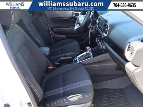 Used 2023 Hyundai Venue SEL w/ Cargo Package FWD image 39